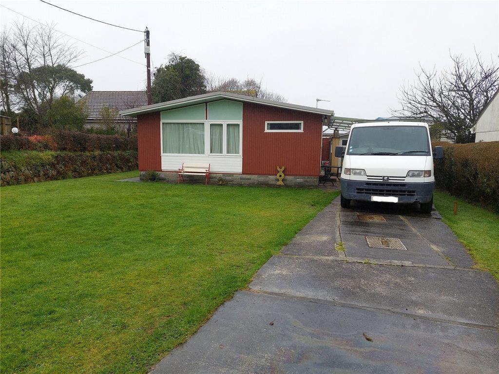 2 bed detached house for sale in Victoria, Roche, St. Austell, Cornwall PL26, £135,000 Zoopla