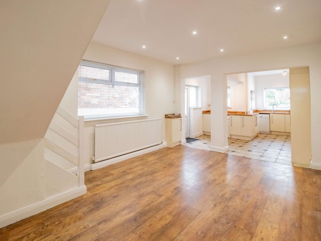 3 bed semidetached house for sale in Fowler Street, Draycott, Derby