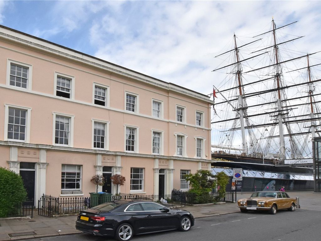 4 bed terraced house for sale in King William Walk, Greenwich, London