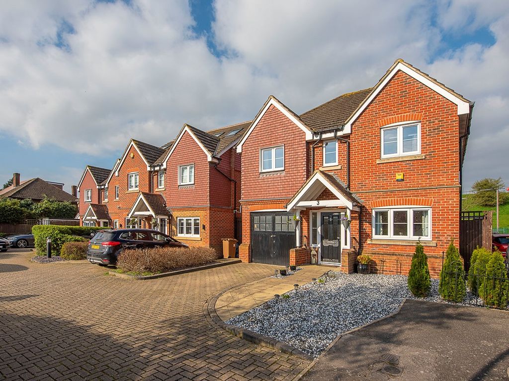 4 bed detached house for sale in Waterside Close, Shepperton TW17 Zoopla