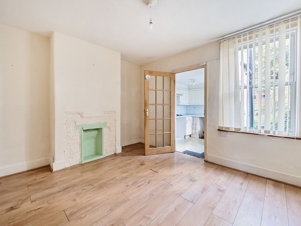 2 bed terraced house for sale in Brighton Road, Purley CR8, £350,000
