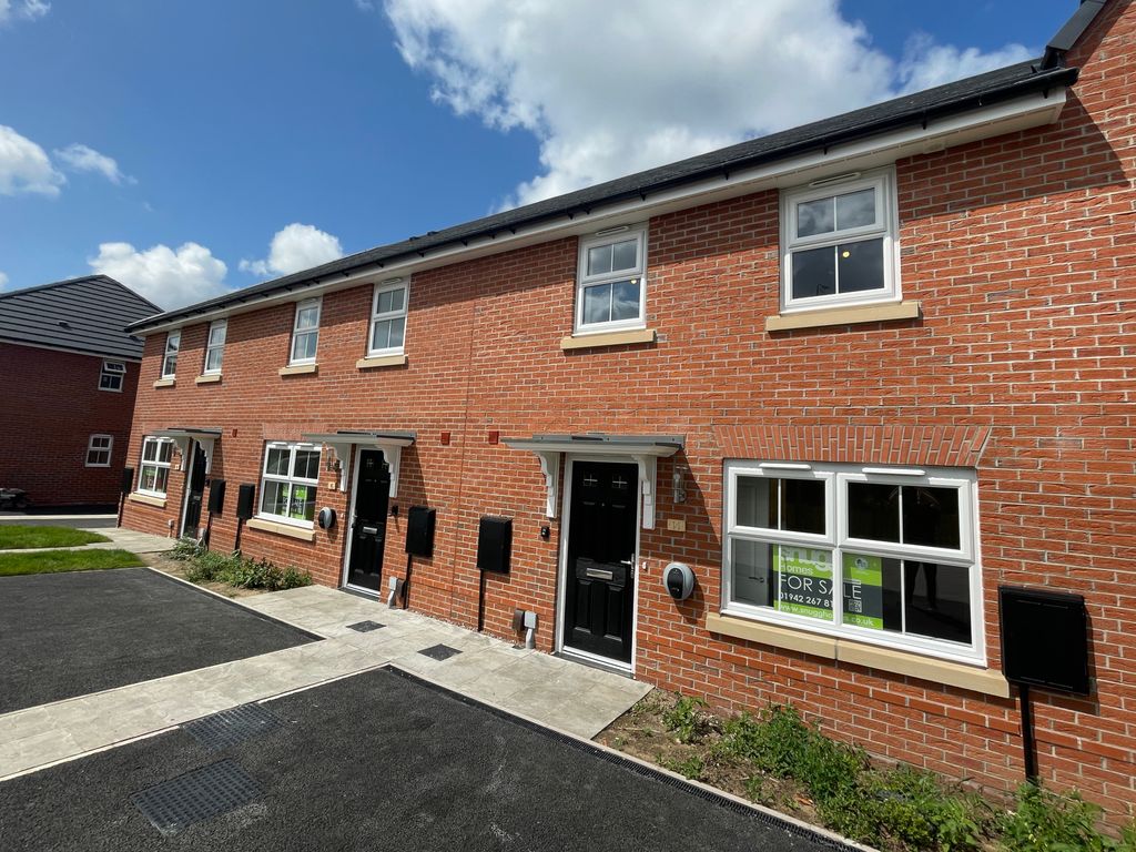 New home, 4 bed mews house for sale in Liverpool Road, Liverpool L37, £