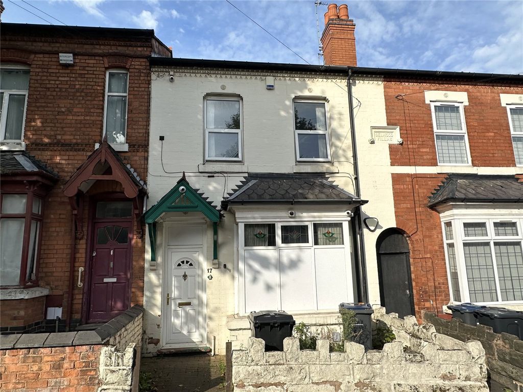 3 bed terraced house for sale in Flora Road, Birmingham B25, £225,000