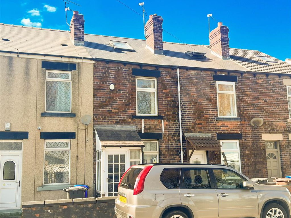 3 bed terraced house for sale in Highfield Lane, Waverley, Rotherham