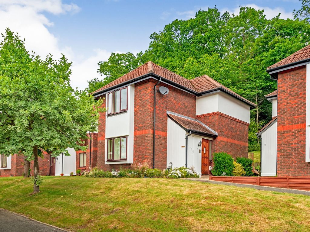 Bramble Close, Redhill RH1  
