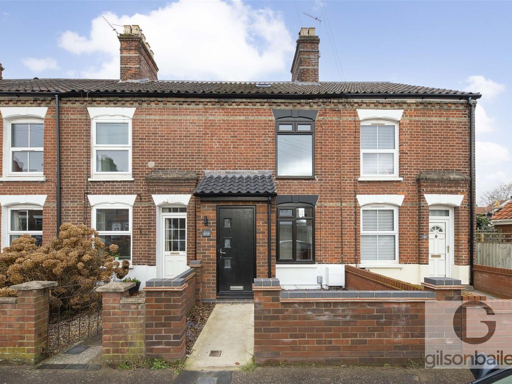 2 bed terraced house for sale in Melrose Road, Norwich NR4, £375,000