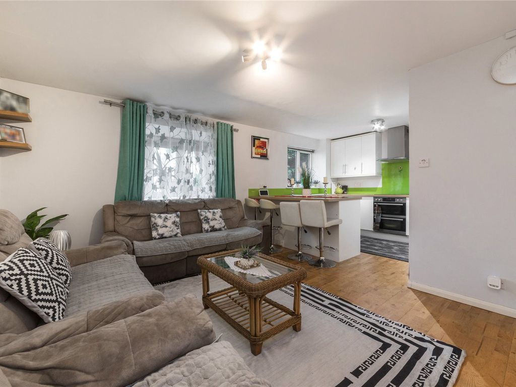 Crosslet Vale, London SE10  