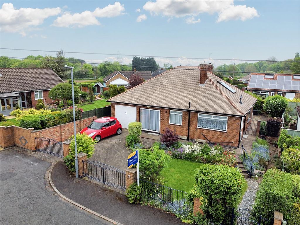 3 bed detached bungalow for sale in Spinney Rise, Toton, Beeston