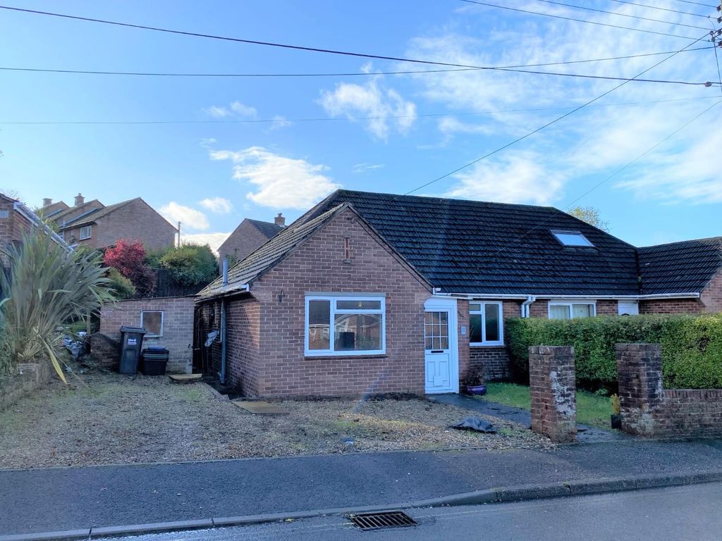 Branscombe Road, Tiverton EX16  