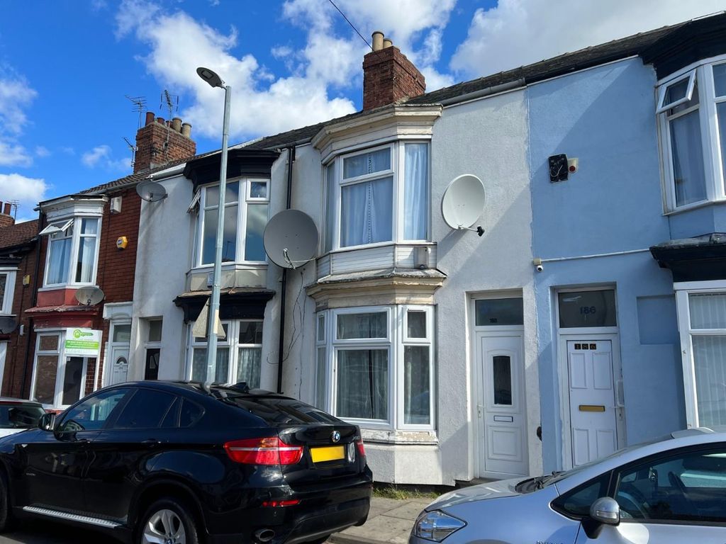 3 bed terraced house for sale in Crescent Road, Middlesbrough TS1 Zoopla