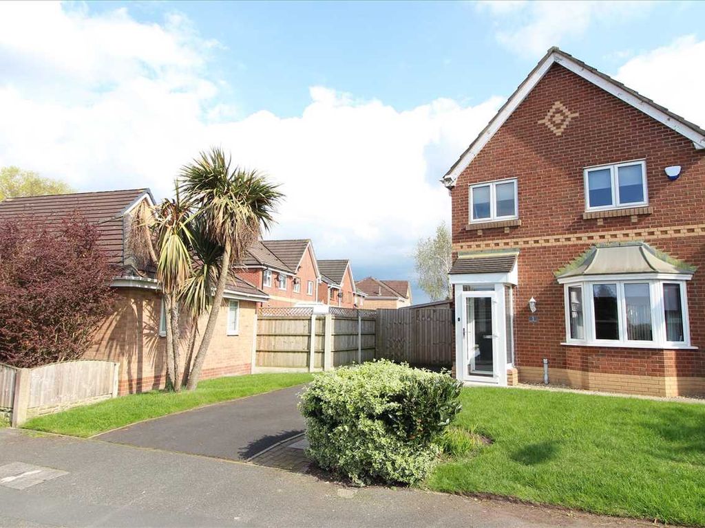 3 bed detached house for sale in Penda Drive, Kirkby, Liverpool L33