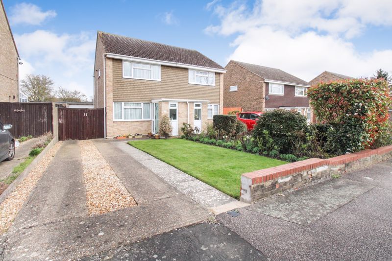 2 bed semidetached house for sale in Cawdor Close, Putnoe MK41 Zoopla