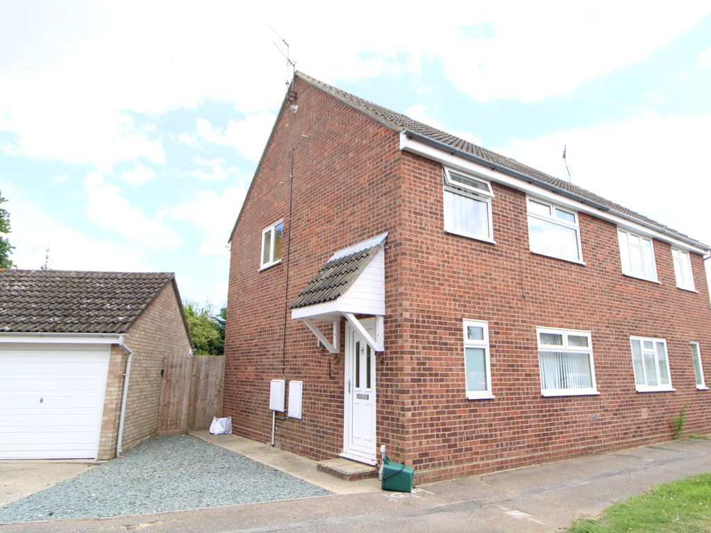 4 bed semidetached house to rent in Elizabeth Way, Wivenhoe