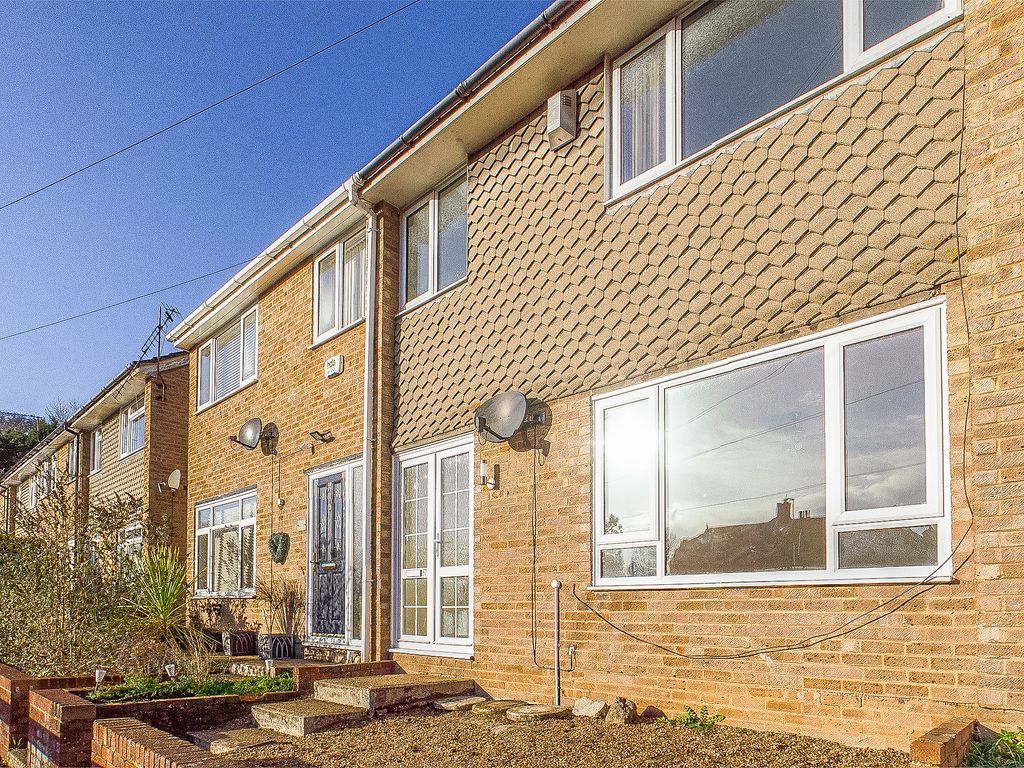 3 bed terraced house for sale in Princes Avenue, Walderslade, Chatham