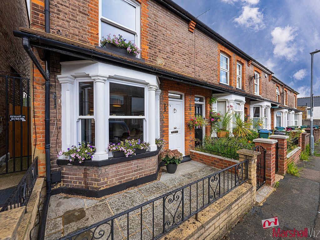 2 bed end terrace house for sale in Jubilee Road, Watford WD24, £