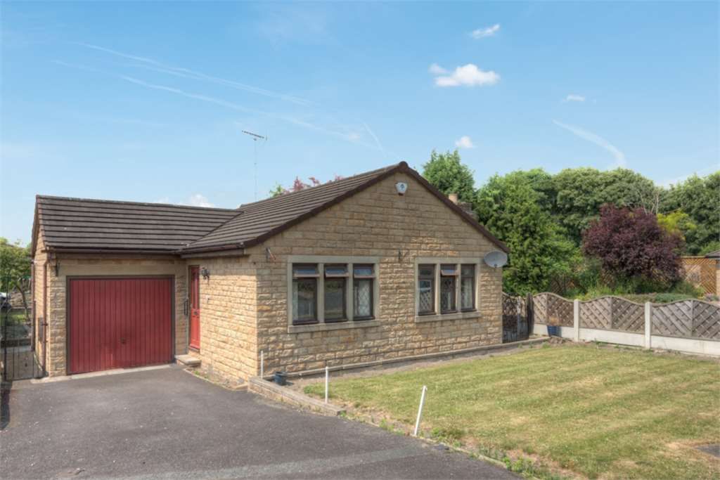 2 bed bungalow to rent in Lodge Farm Close, Dewsbury WF12 Zoopla