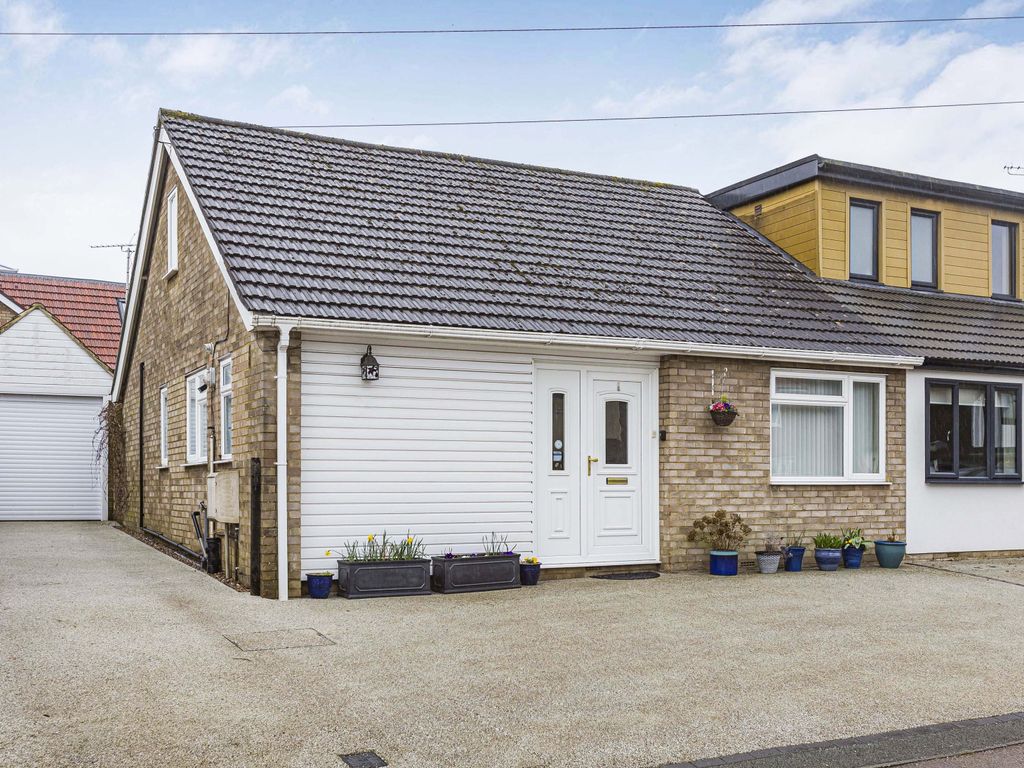 3 bed semidetached house for sale in Grove Road, Harpenden AL5 Zoopla