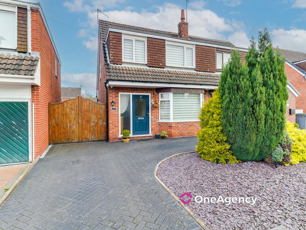 3 bed semidetached house for sale in Hazeldene Road, Trentham, Stoke