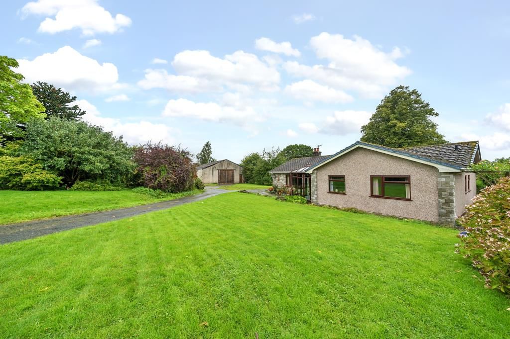 3 bed detached bungalow for sale in Velindre, Brecon LD3, £675,000 Zoopla