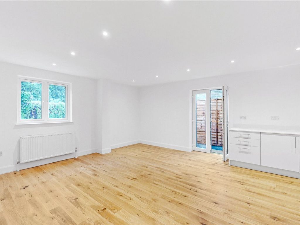 Mountfield Road, London N3  