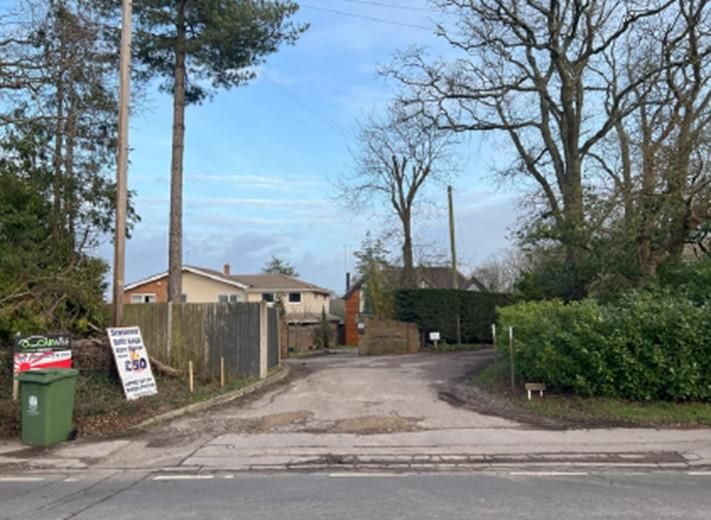 Land for sale in Botley Road, Burridge, Southampton SO31, £20,000 Zoopla