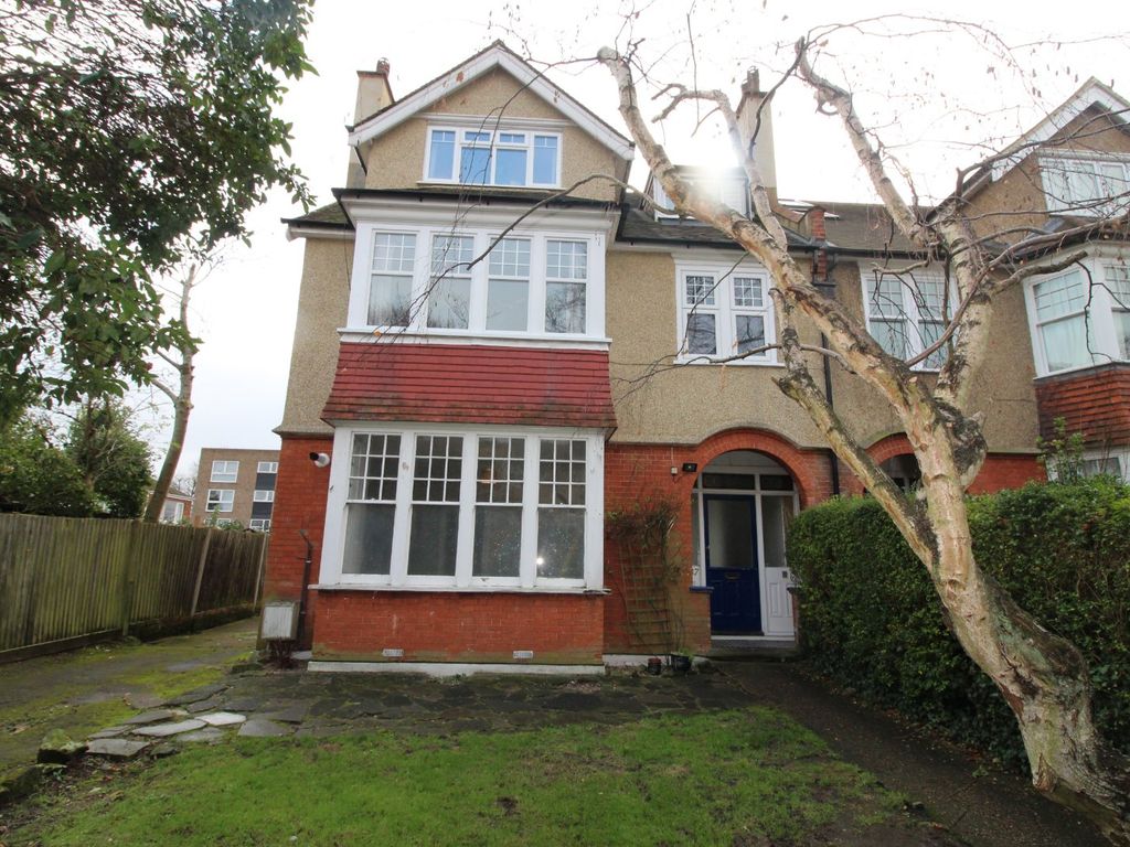 1 bed flat to rent in Camborne Road, Sutton SM2, £1,075 pcm Zoopla