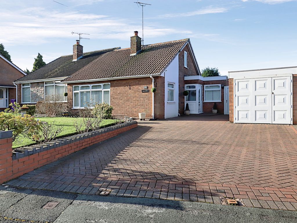 2 bed bungalow for sale in Lancaster Gardens, Wolverhampton, West