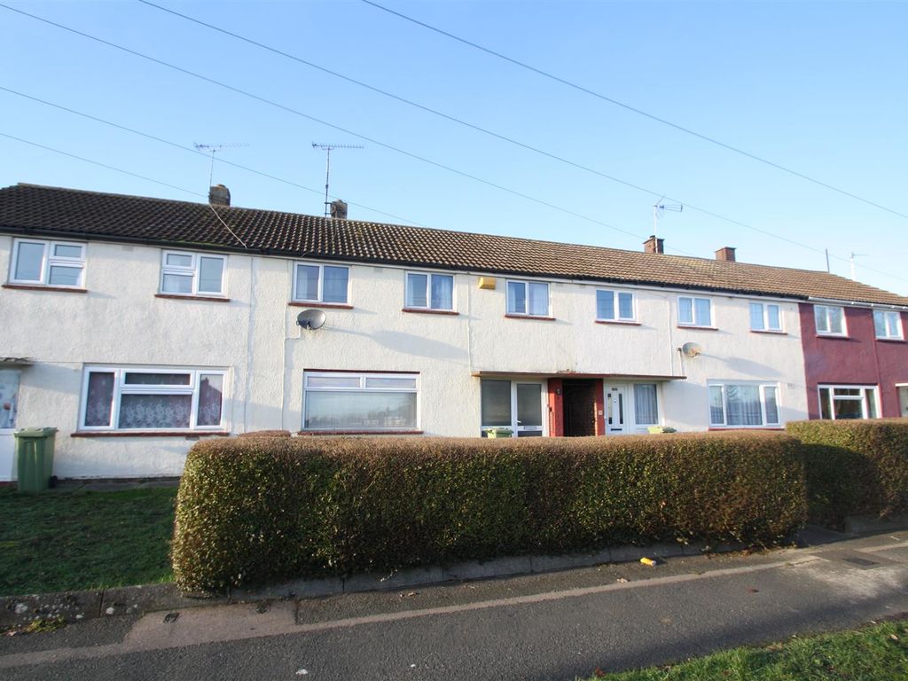 3 bed terraced house for sale in Kenilworth Drive, Bletchley, Milton