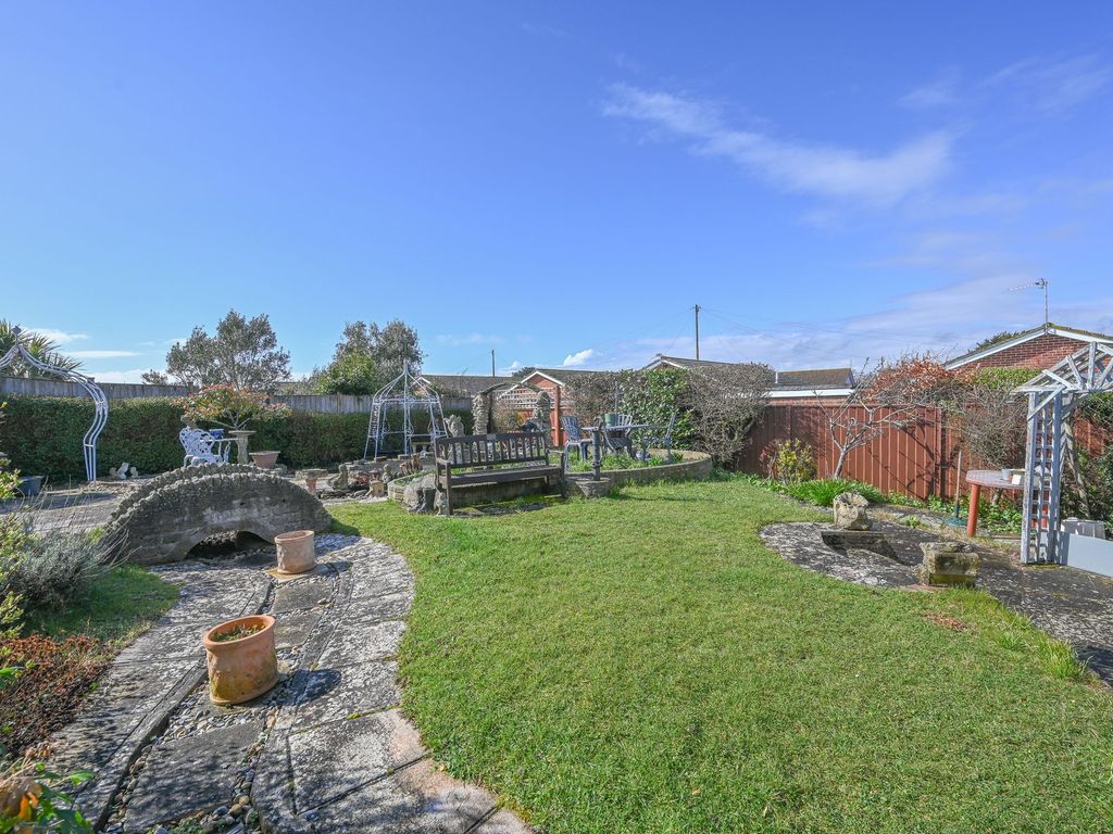 4 bed detached bungalow for sale in Harbour Road, Pagham, Bognor Regis