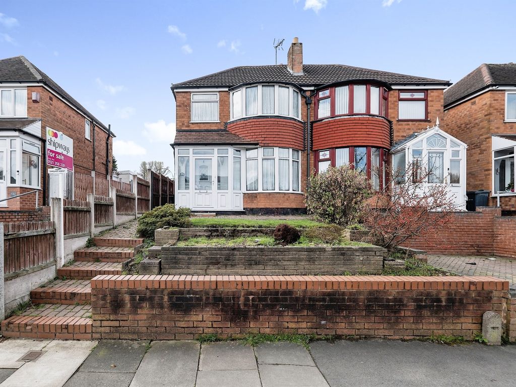 3 bed semidetached house for sale in Turnberry Road, Great Barr
