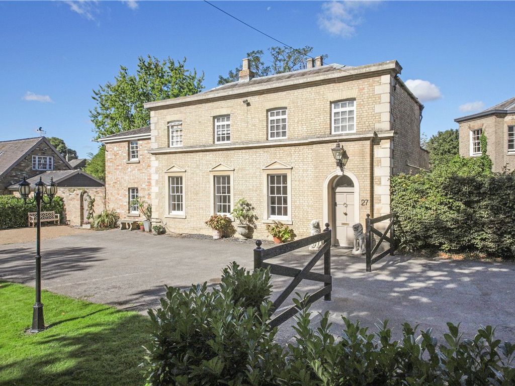 St Peters Road, Huntingdon, Cambs PE29  