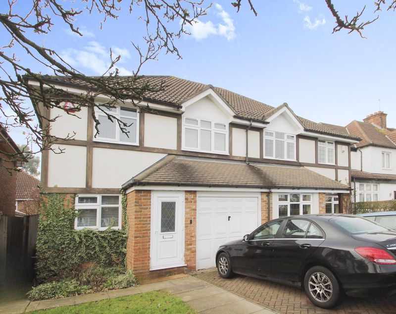 3 bed semidetached house for sale in Kenton Lane, Harrow HA3 Zoopla