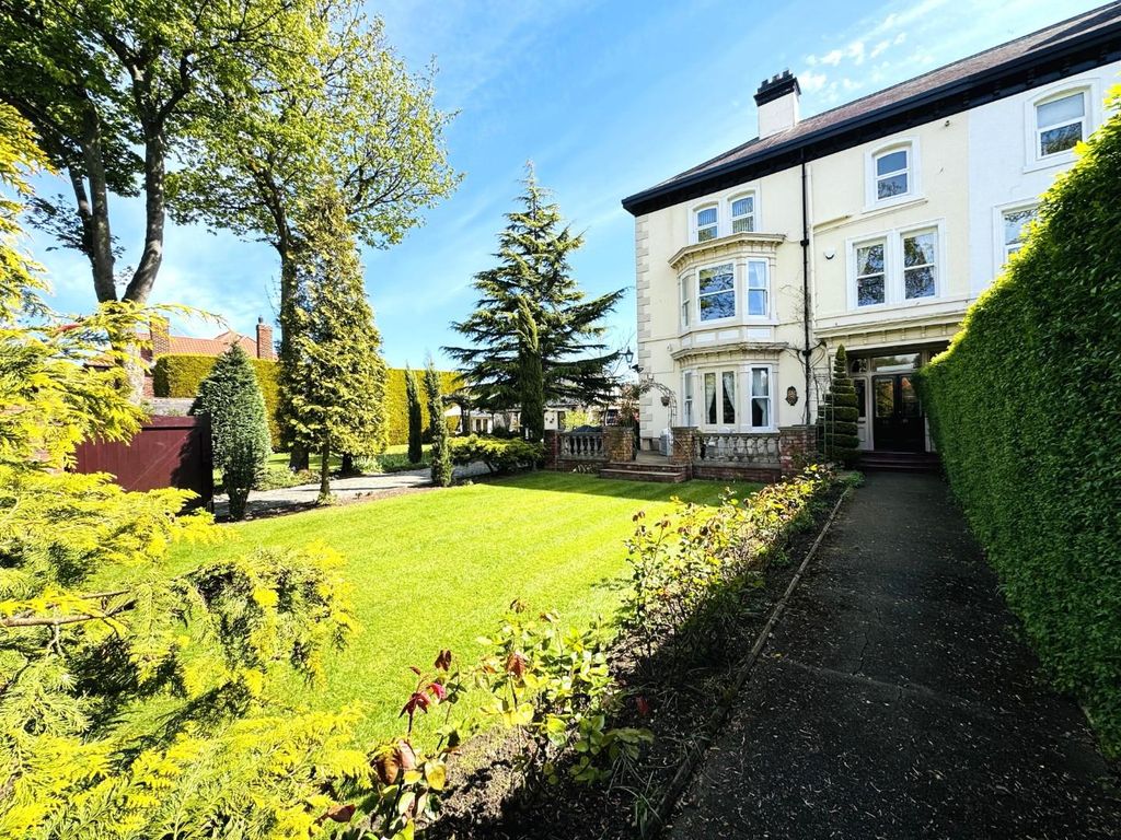 6 bed semidetached house for sale in Wooler Road, Hartlepool TS26, £