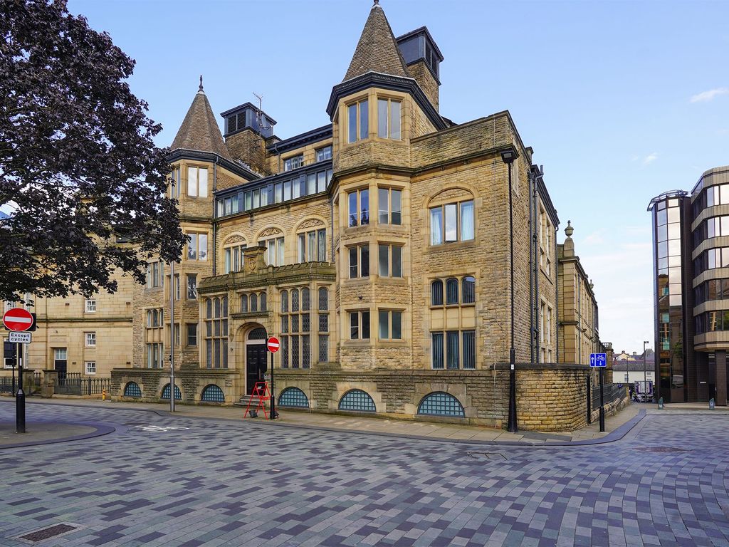 2 bed flat for sale in Holly Street, Holly House S1, £190,000 Zoopla