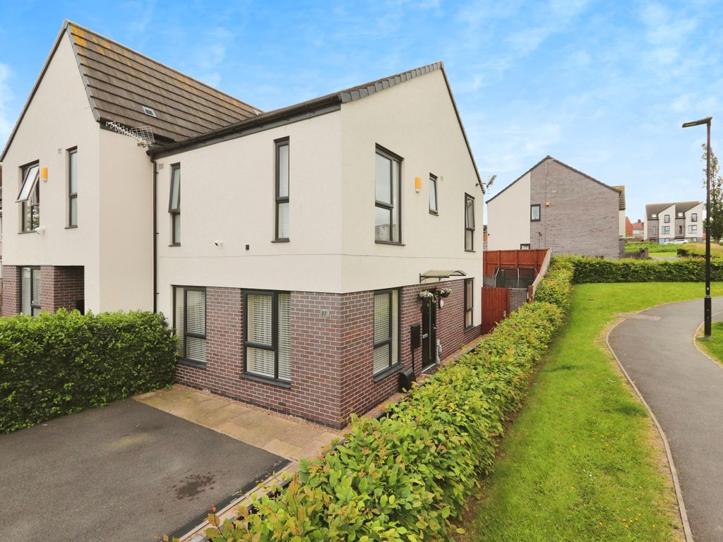 3 bed semidetached house for sale in Buchanan Road, Sheffield S5, £