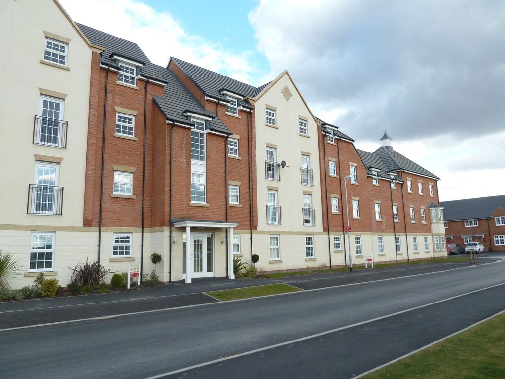 1 bed flat to rent in Guernsey Avenue, Buckshaw Village, Chorley PR7, £