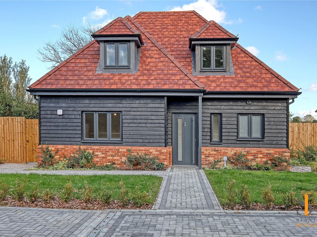 New home, 4 bed detached house for sale in Belvedere Mews, New House