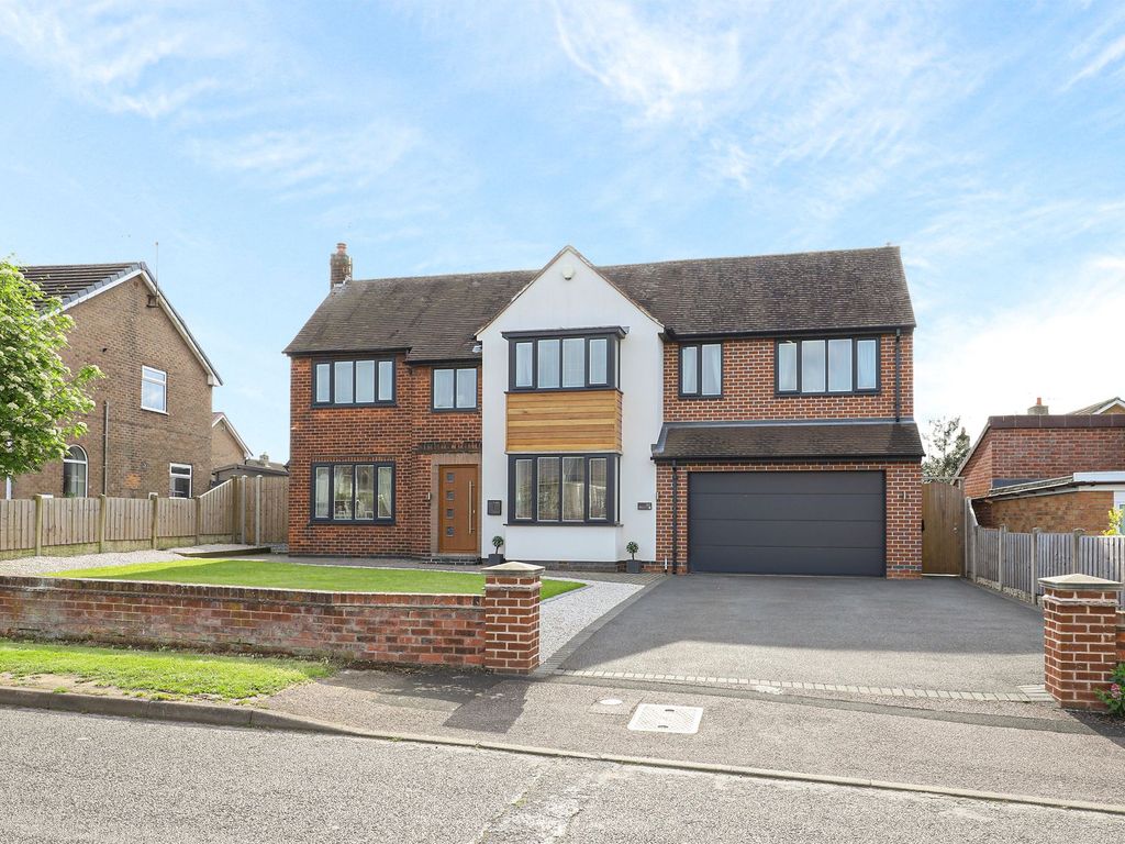 4 bed detached house for sale in Ringer Lane, Clowne S43 Zoopla