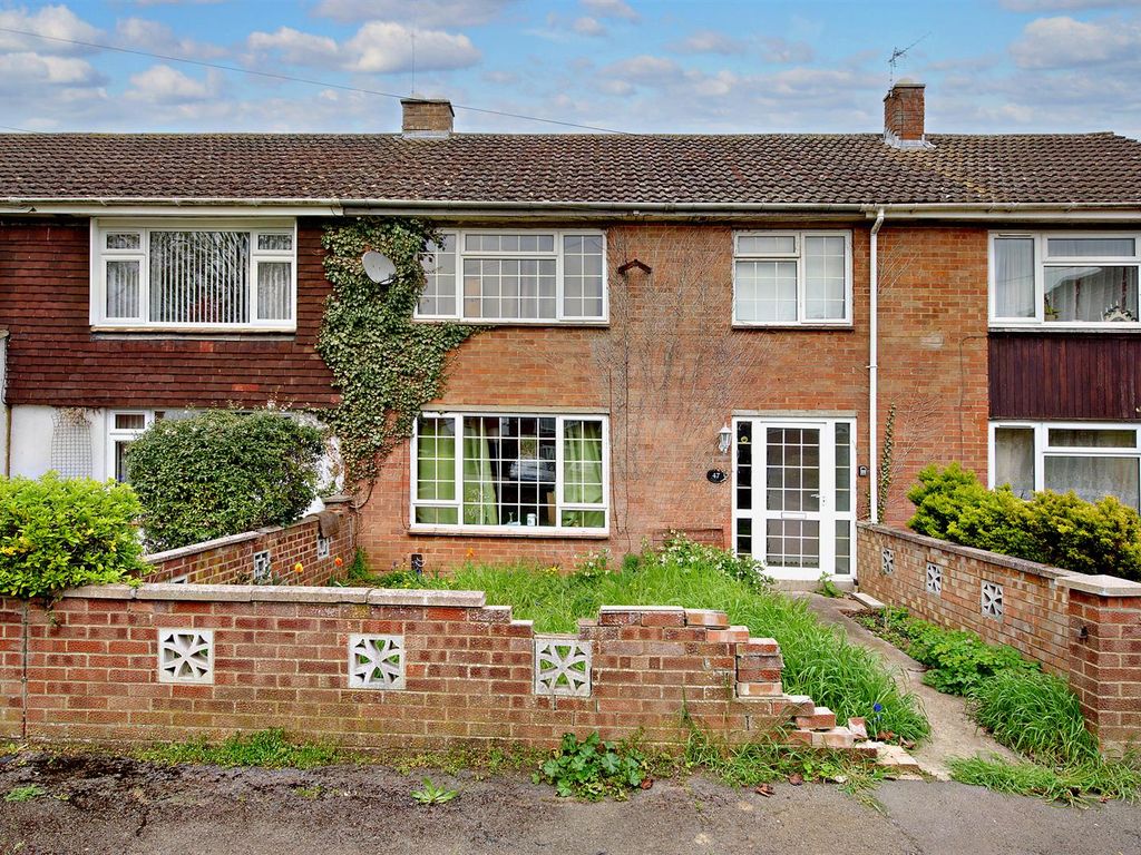 3 bed terraced house for sale in Kingsclere Road, Bicester OX26 Zoopla