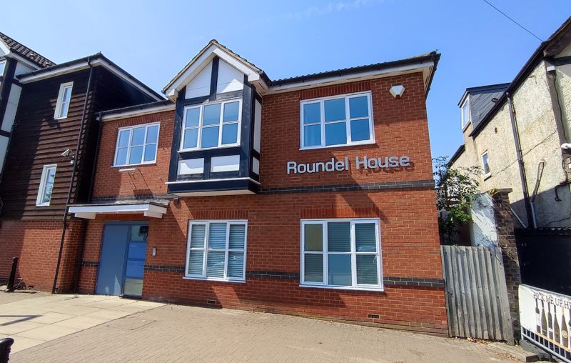 1 bed flat to rent in Firgrove Hill, Farnham GU9 Zoopla