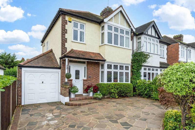 3 bed semidetached house for sale in St. Johns Road, Sidcup DA14, £