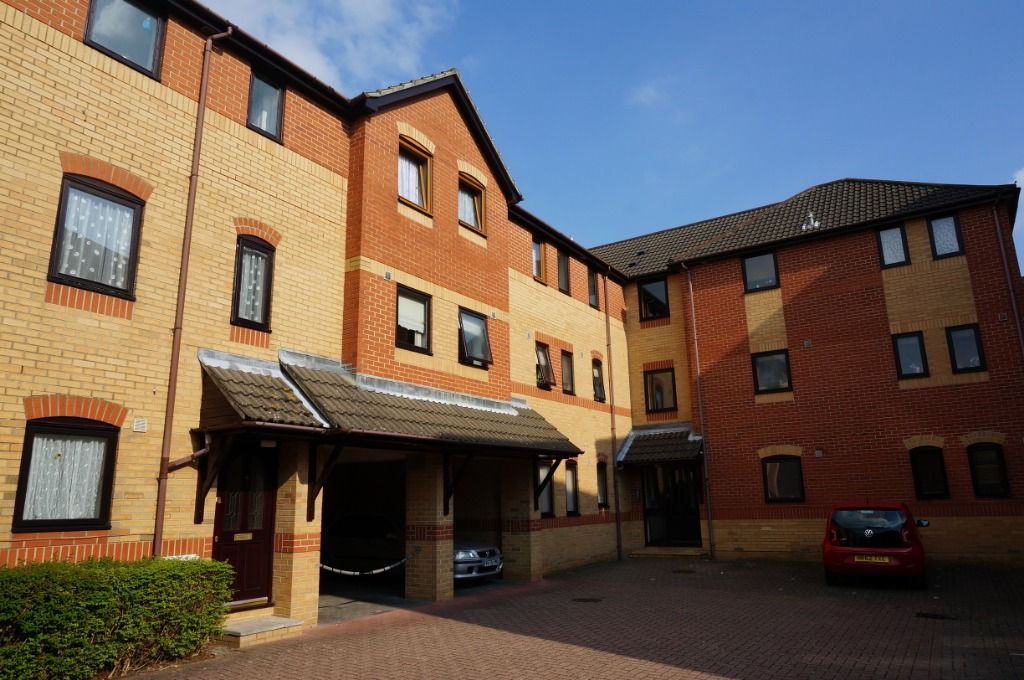 1 bed flat for sale in Carlisle Road, Southampton SO16, £140,000 Zoopla