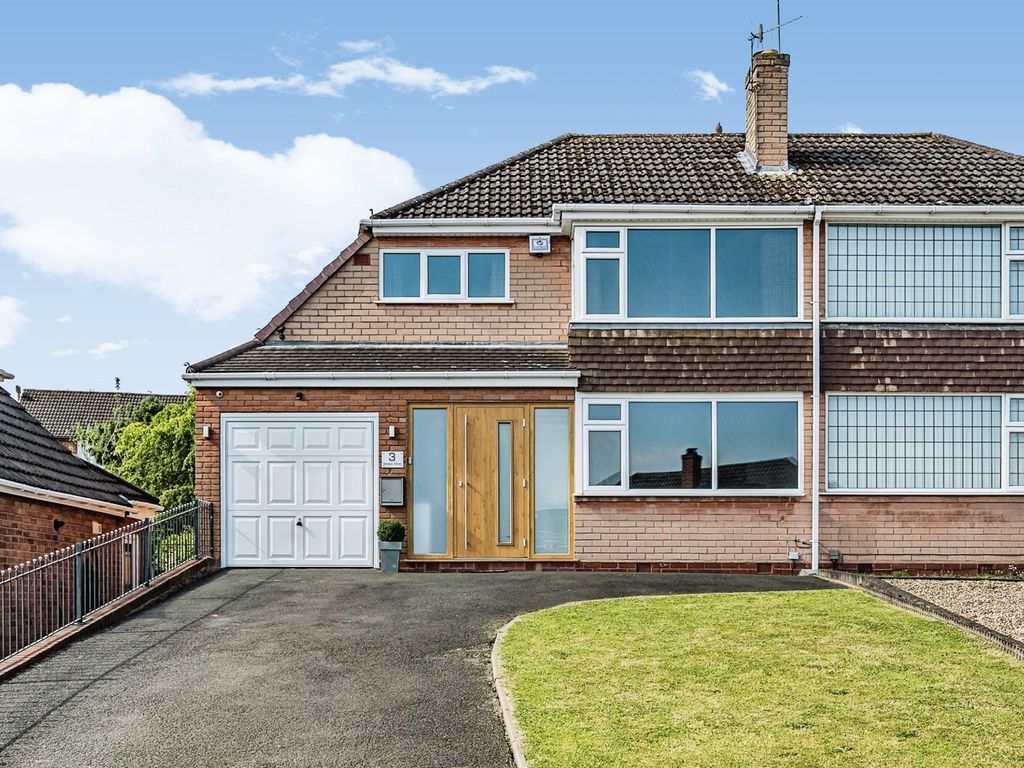 3 bed semidetached house for sale in Wrekin Drive, Stourbridge DY9