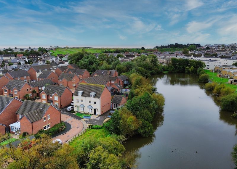 4 bed property for sale in 48 Clos Y Mametz, Porthcawl, Bridgend CF36