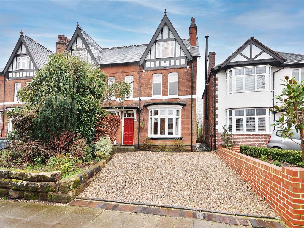 4 bed end terrace house for sale in Livingstone Road, Kings Heath