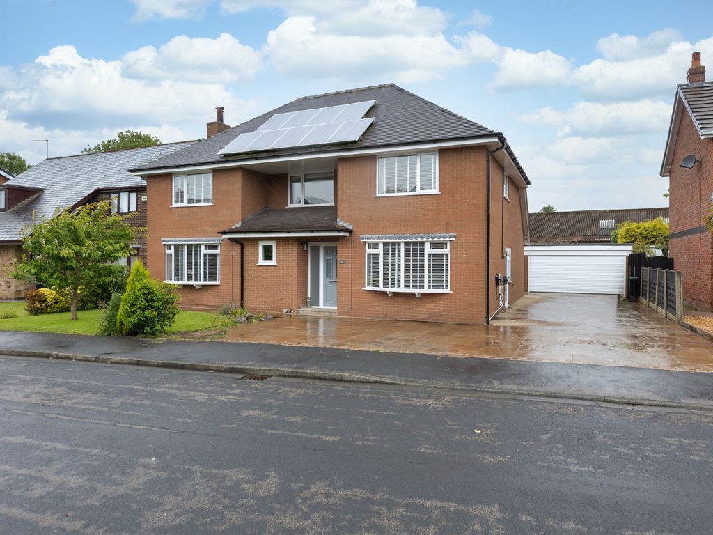 5 bed detached house for sale in Westbourne Avenue, Wrea Green PR4, £