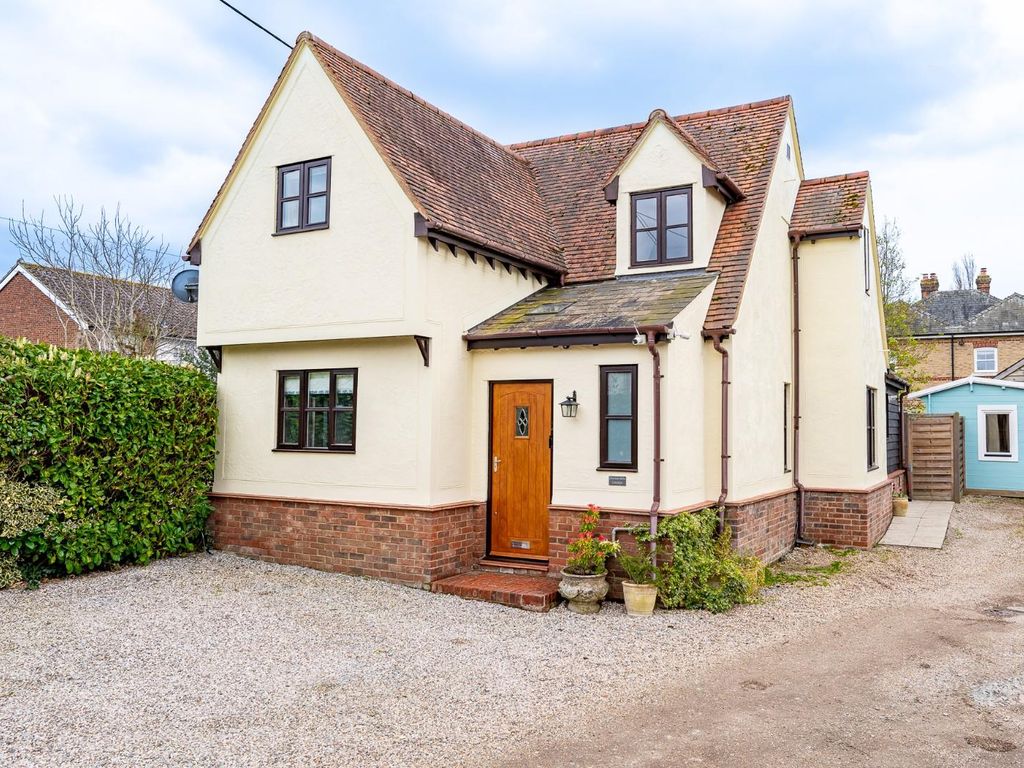 3 bed detached house for sale in Bannister Green, Felsted, Dunmow CM6