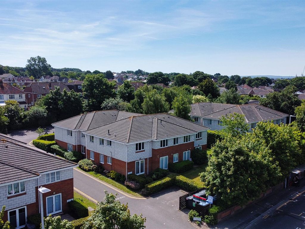 2 bed flat for sale in Oakdale Road, Oakdale, Poole BH15 Zoopla