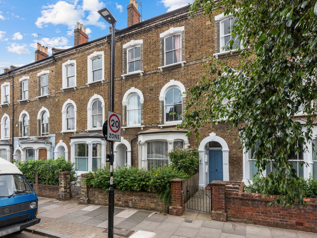 4 bed terraced house for sale in Riversdale Road, London N5 Zoopla