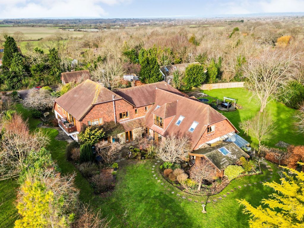 6 bed detached house for sale in Underhill Lane, Ditchling, Hassocks BN6 Zoopla